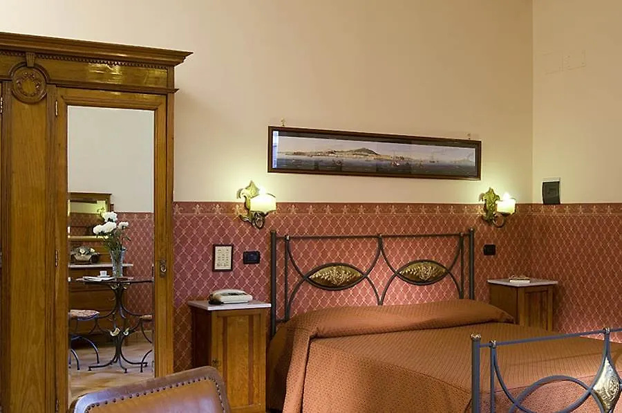 ***  Pinto-Storey Hotel Napoli Italia