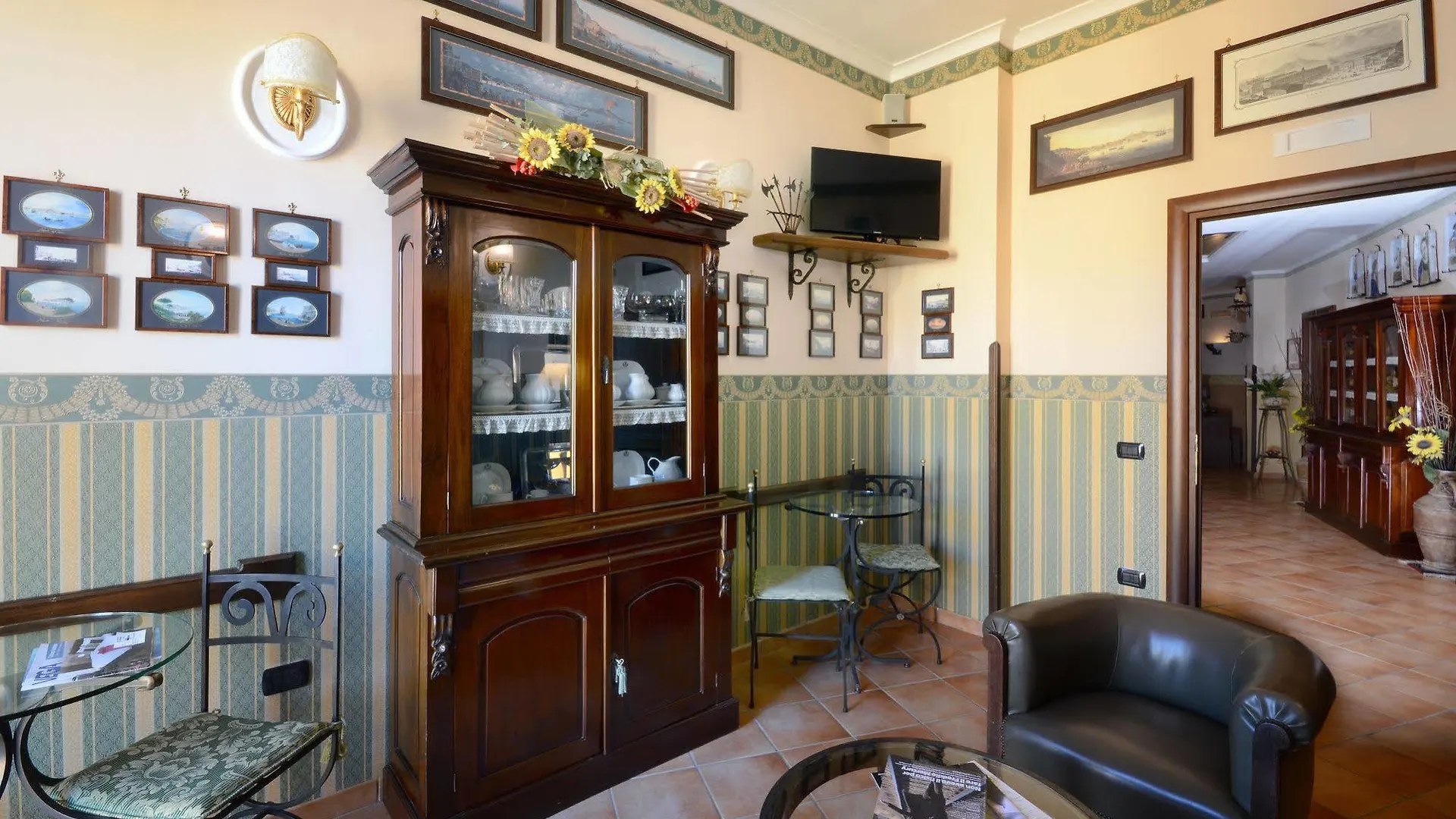 Pinto-Storey Hotel Napoli 3*,