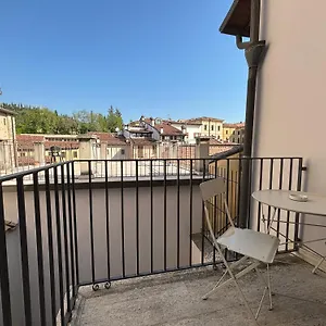  Apartment Veronajourneys Italy